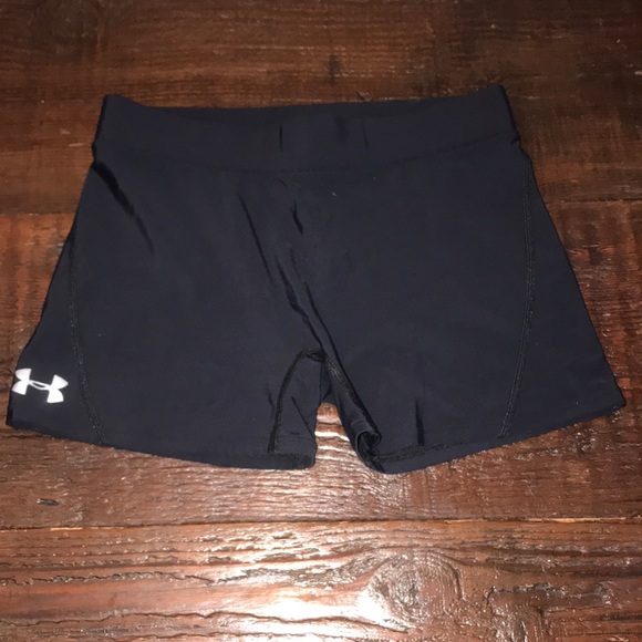 Under armour spandex shorts - Picture 1 of 3